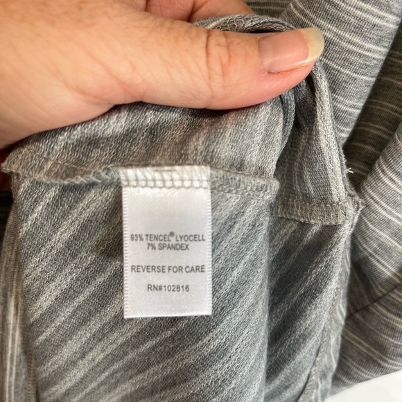 Garnet Hill T Shirt Dress Gray and White Stripe 3/4 Sleeves A Line Soft Size XL - Picture 5 of 8